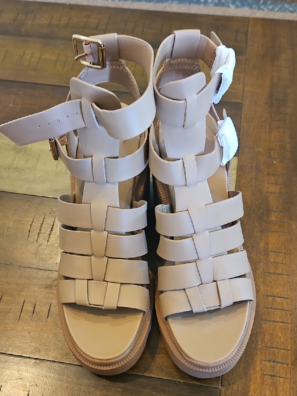 NWOT Steve Madden Nude Cosmic Platform Sandals